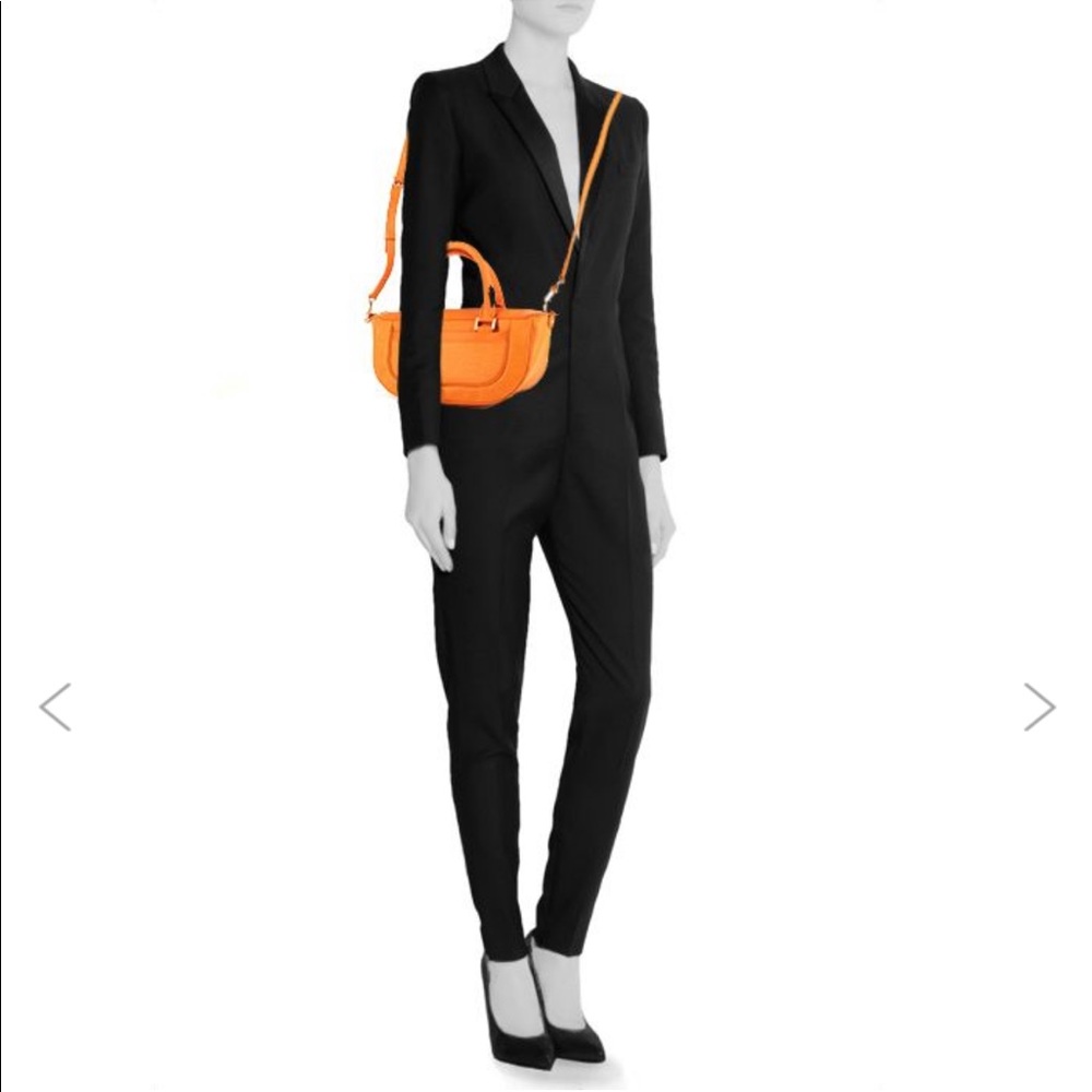 Louis Vuitton Epi PM Tote - Picture 7 of 7